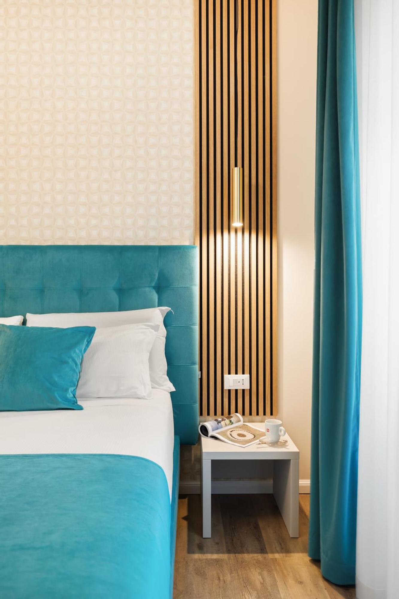 Albadea Deco&Jacuzzi Hotel Rome Bagian luar foto