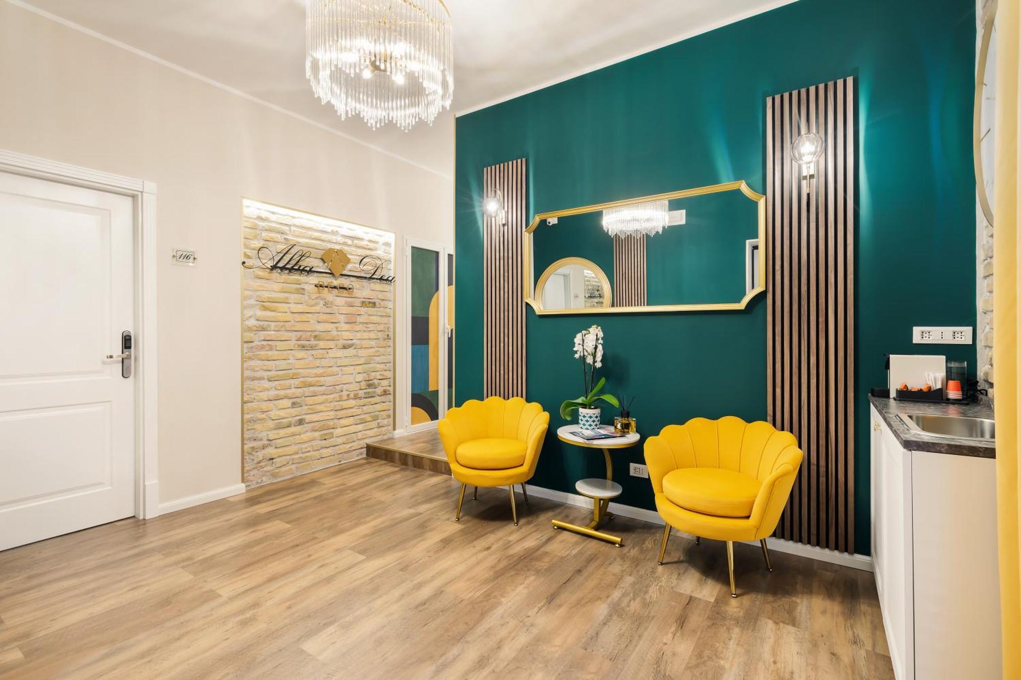 Albadea Deco&Jacuzzi Hotel Rome Bagian luar foto