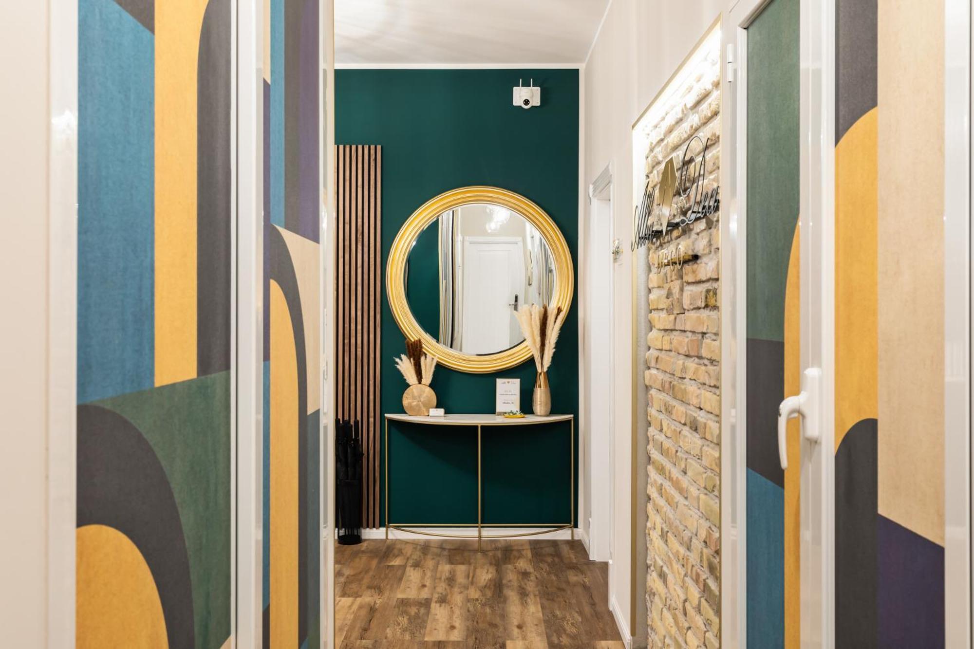Albadea Deco&Jacuzzi Hotel Rome Bagian luar foto