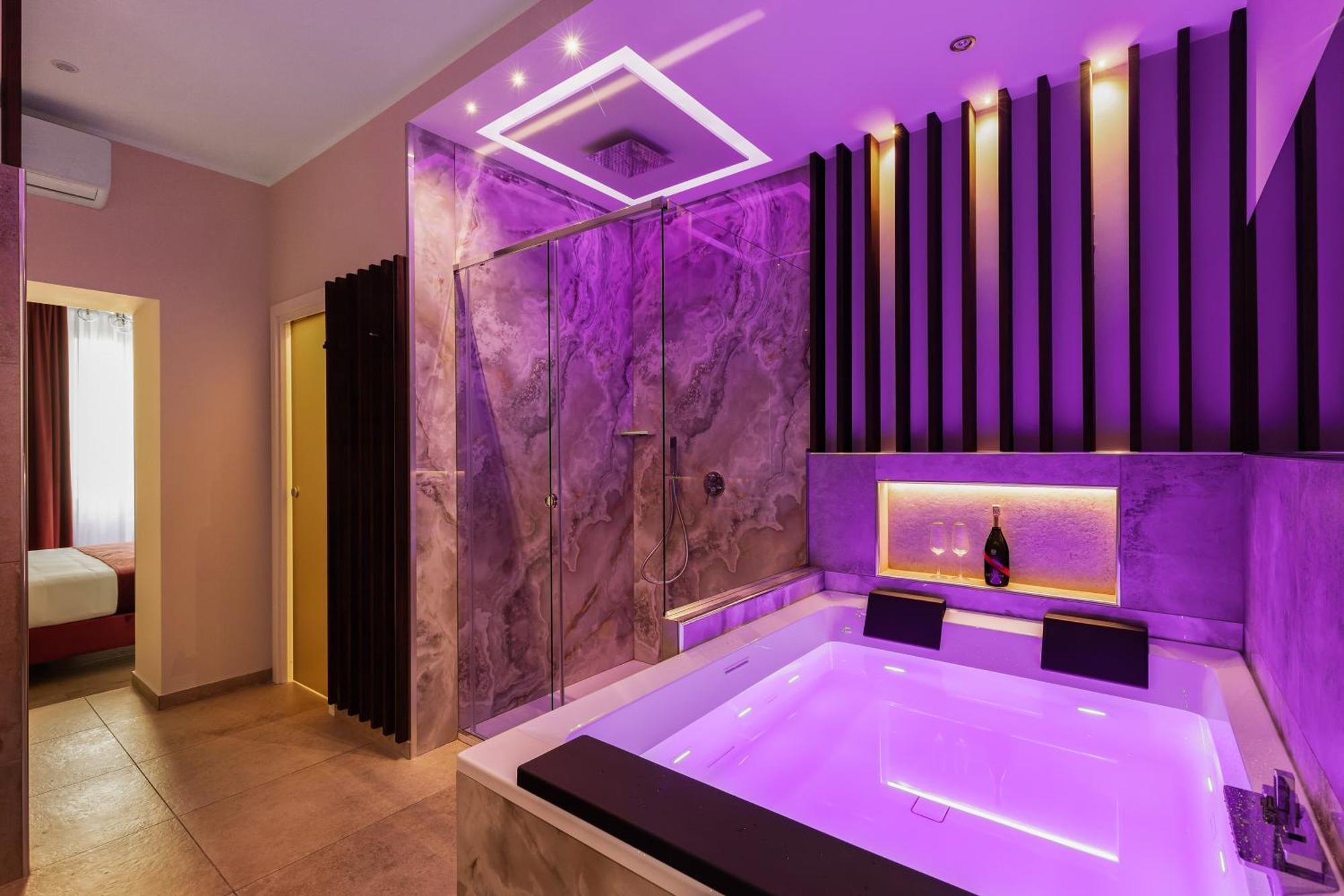 Albadea Deco&Jacuzzi Hotel Rome Bagian luar foto